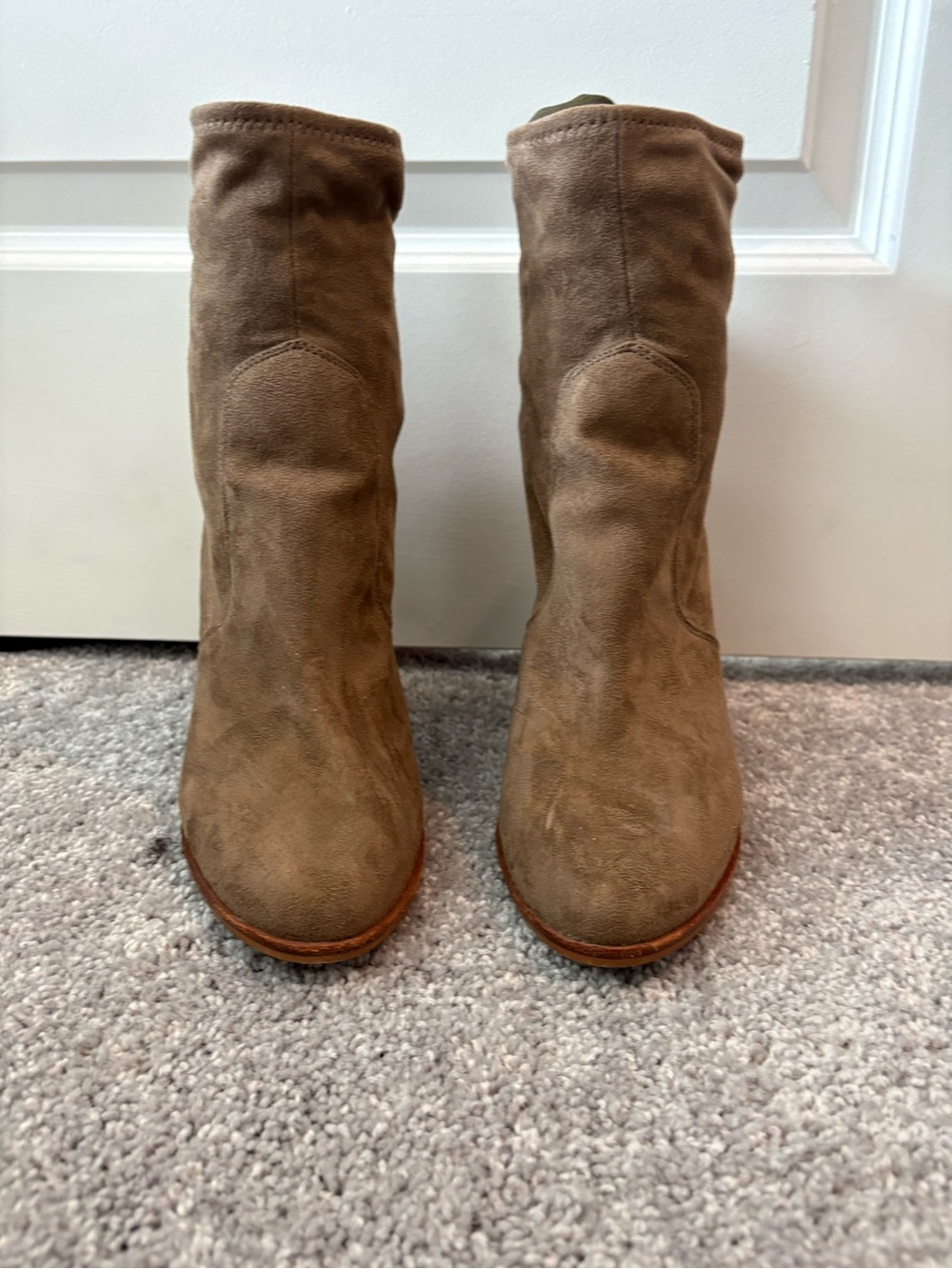 Aldo Taupe Suede Pointed-Toe Stacked Heel Boots - Picture 2 of 4